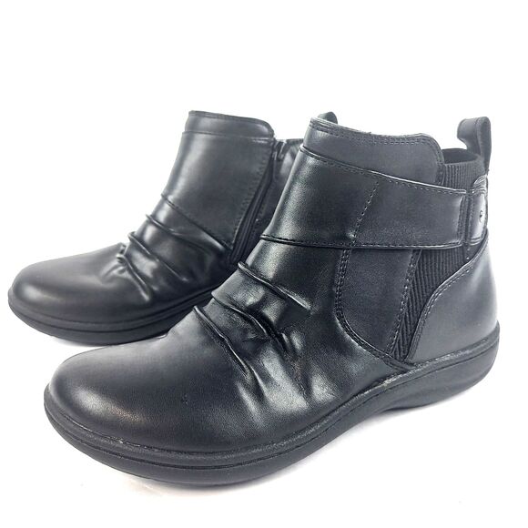 Clarks Laurieann Park Women's Black Leather Comfort Ankle Booties Zip Size 5M - Picture 1 of 10